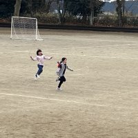 休み時間！寒い日でも、みんなで元気に外遊び