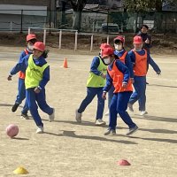 第５学年アントラーズ「サッカー教室」！寒い中でしたが、元気に活動していました
