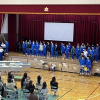 第６学年児童による保護者に捧げる「感謝の集い」！育ててくれて「ありがとう」